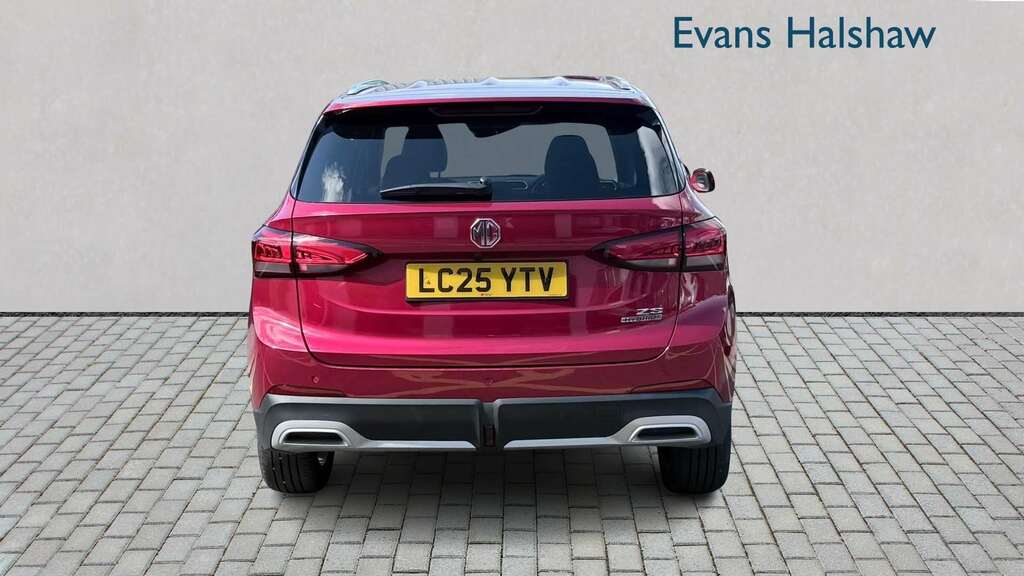 MG ZS 1.5 Hybrid Trophy 2025 Red #5