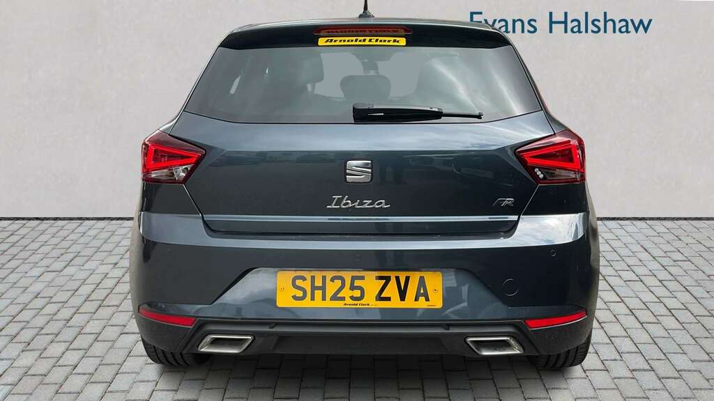 Seat Ibiza 1.0 Tsi 95 Fr Sport 2025 Grey #3