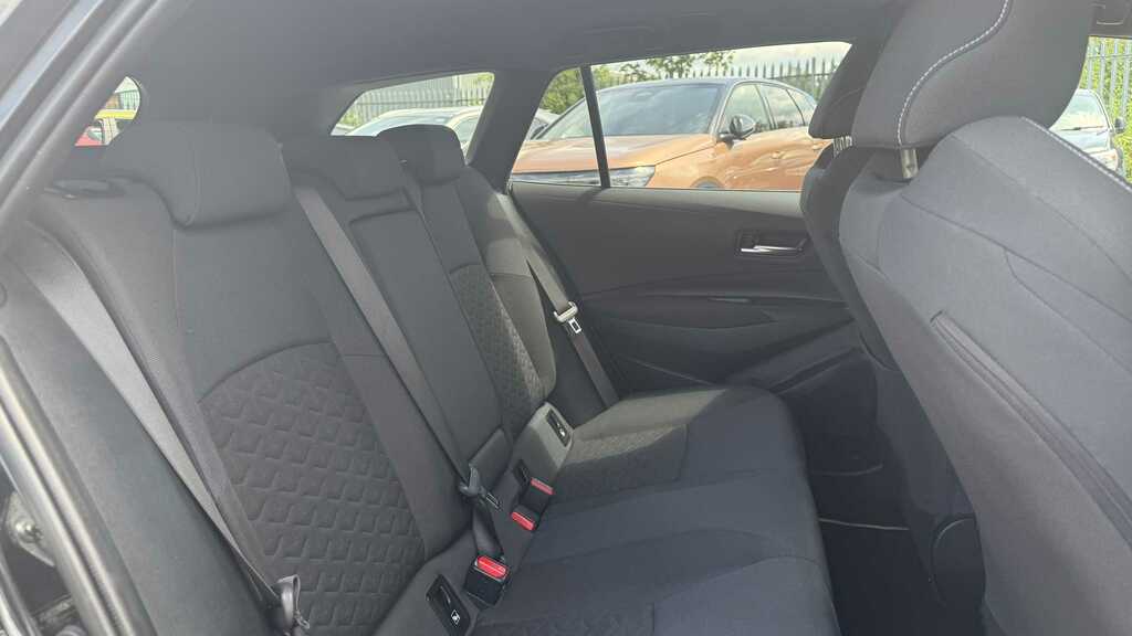 Toyota Corolla Gr Sport Black #7