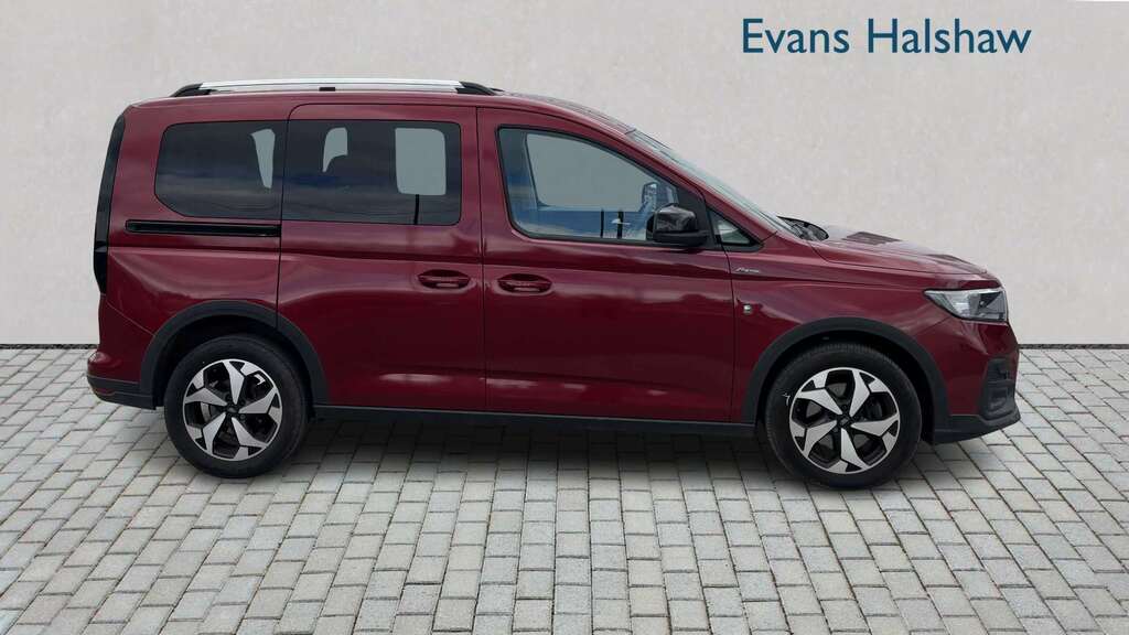 Ford Tourneo Connect 2.0 Ecoblue Active 2023 Red #3