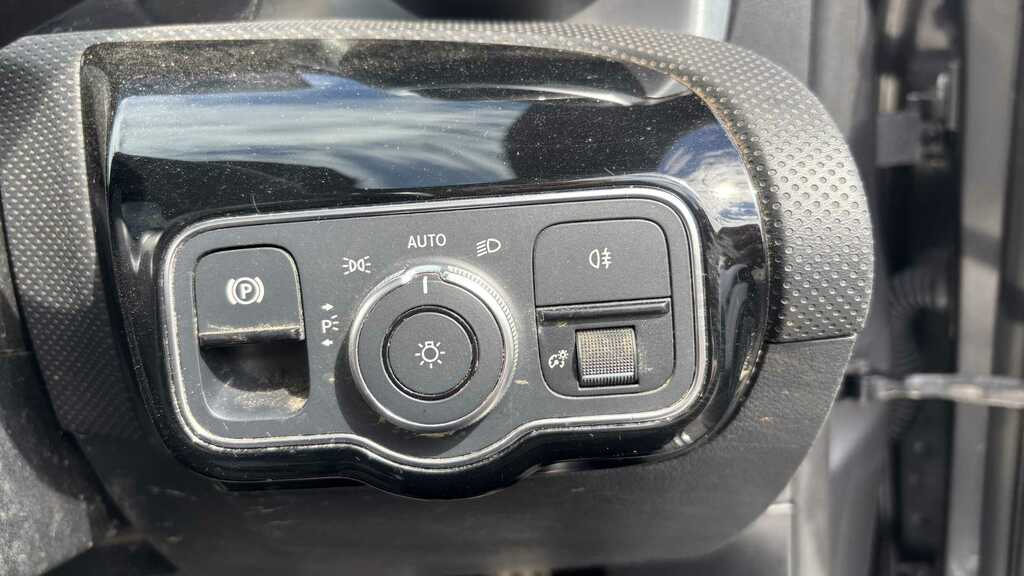 Mercedes-Benz CLA Class Cla 180 Amg Line Tip White #21