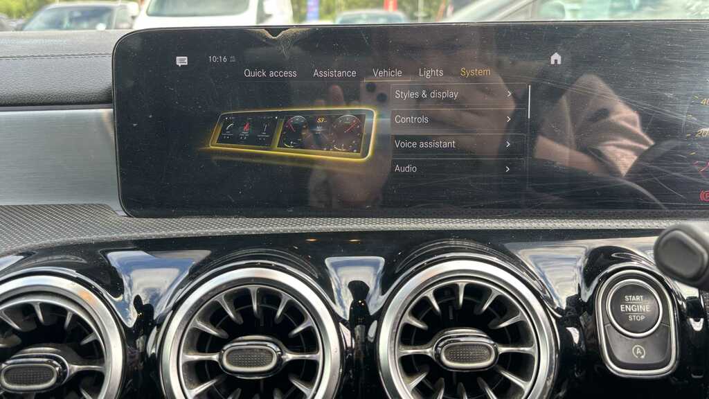 Mercedes-Benz CLA Class Cla 180 Amg Line Tip White #32