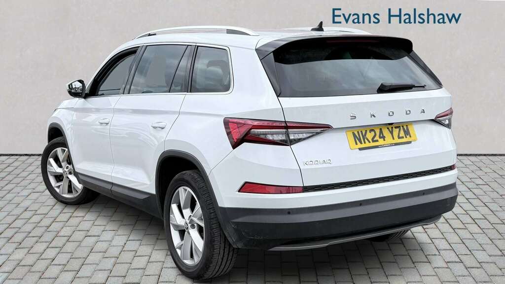 Skoda Kodiaq 1.5 Tsi Se L Executive Dsg 7 Seat 2024 White #2