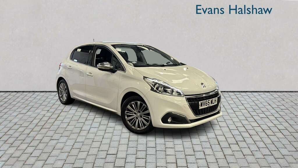Peugeot 208 1.2 Style 82 Bhp Grey #1