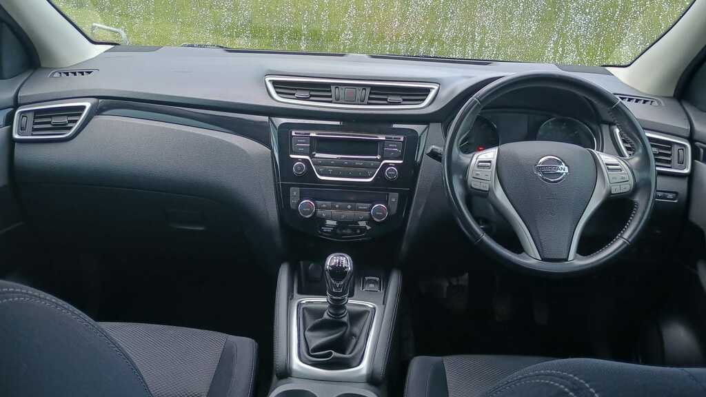 Nissan Qashqai Hatchback Blue #8