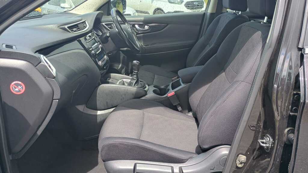 Nissan Qashqai Hatchback Blue #9