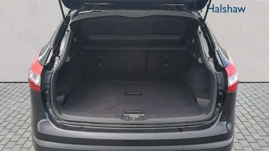 Nissan Qashqai Hatchback Blue #11