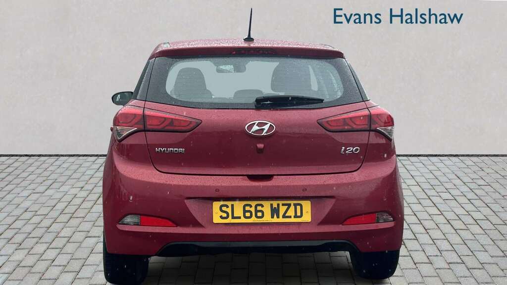 Hyundai I20 1.0T Gdi Turbo Edition 2016 Red #3