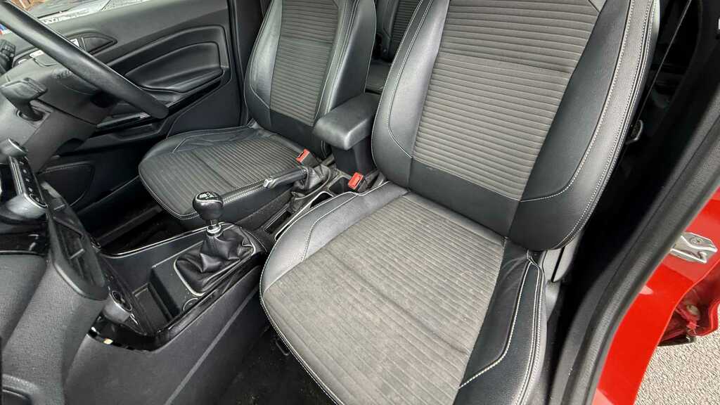 Ford Ecosport 1L St-line Black #13
