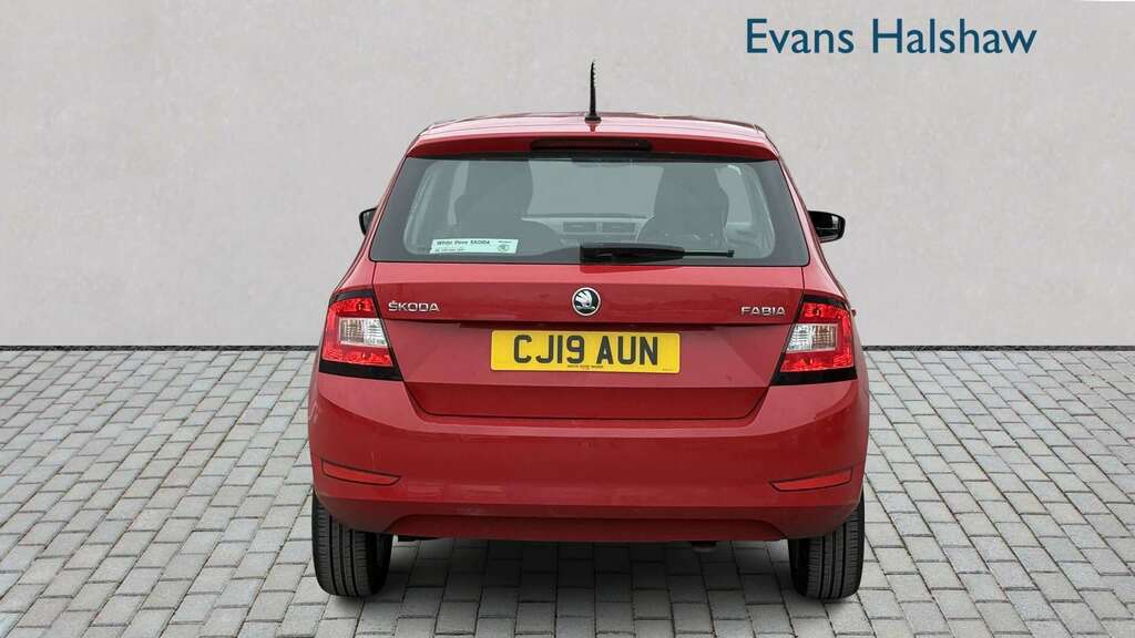 Skoda Fabia 1.0 Mpi 75 Se 2019 Red #3