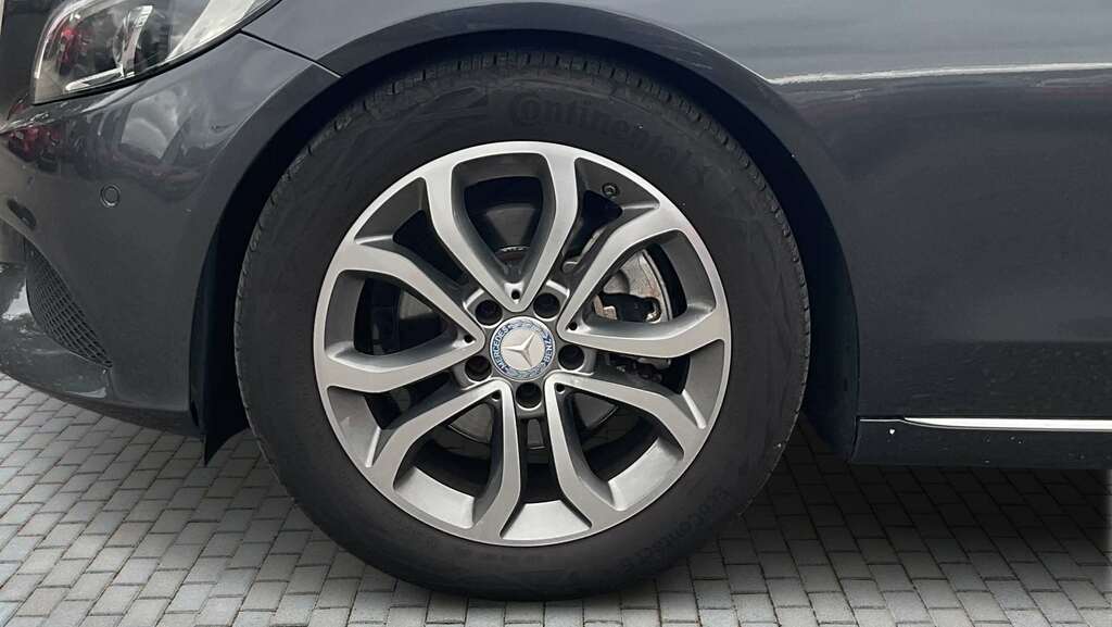 Mercedes-Benz C Class C250 D Amg Line Premium Black #2