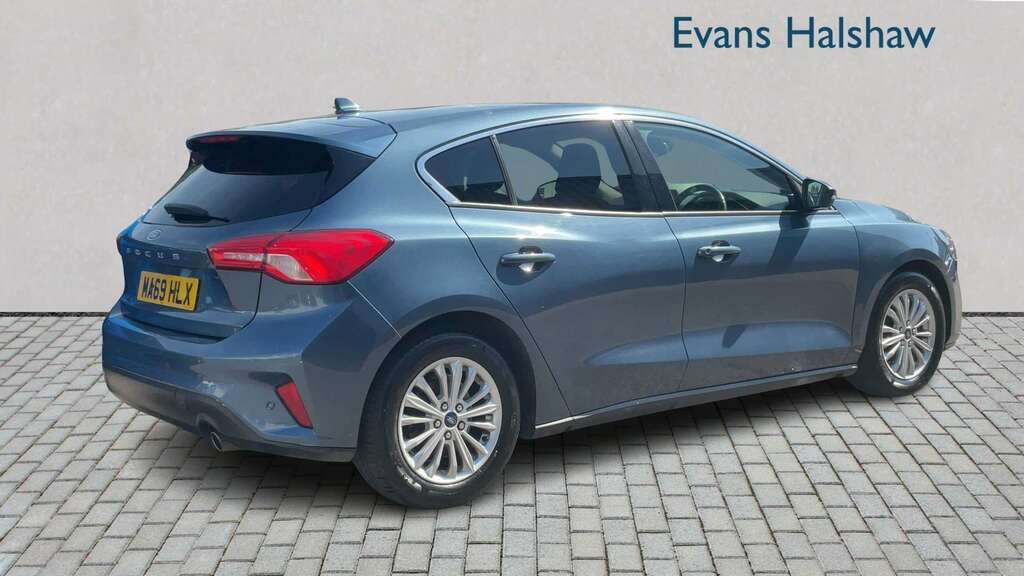 Ford Focus 1.0 Ecoboost 125 Titanium 2019 MA69HLX Blue #2