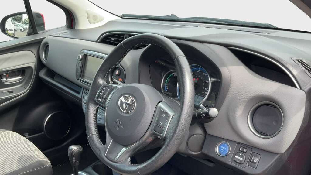 Toyota Yaris  Red #7