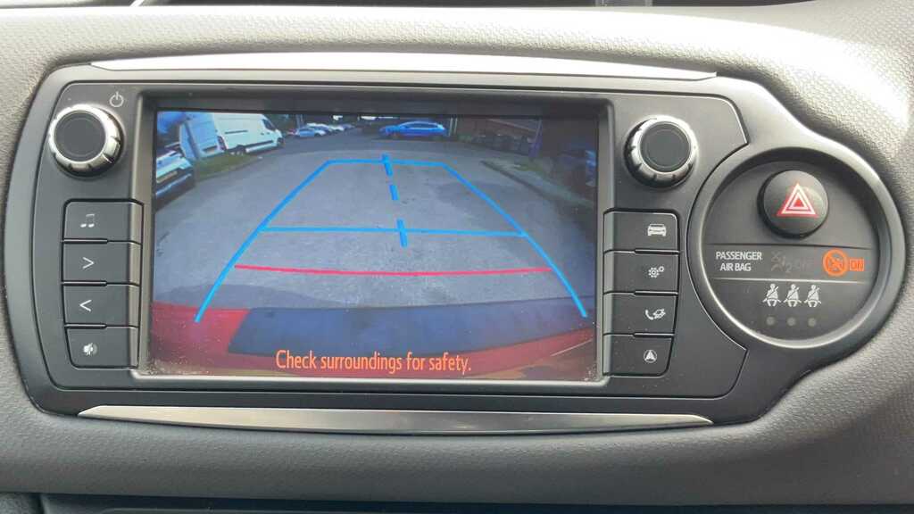Toyota Yaris  Red #13
