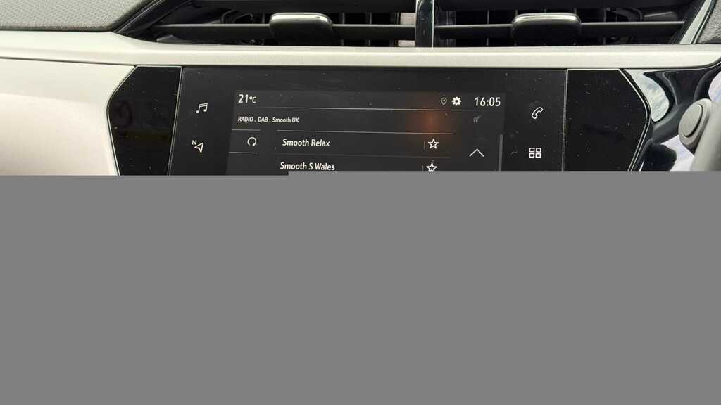 Vauxhall Corsa 1.2 Design 2023 CJ23WMG White #4