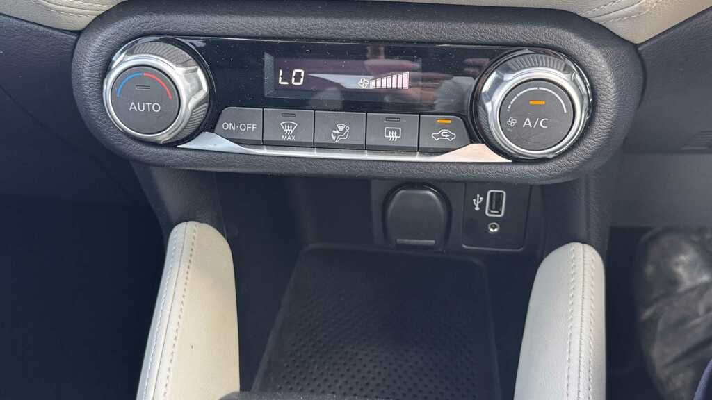 Nissan Micra 0.9 Ig-t Acenta Grey #10
