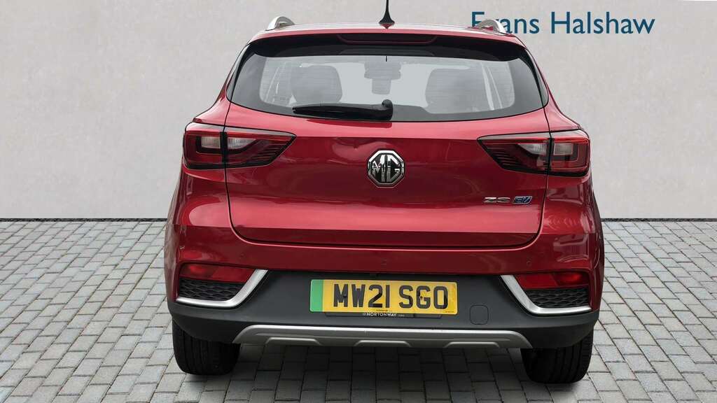 MG ZS 1.5 Vti Tech Exclusive Suv Black #4