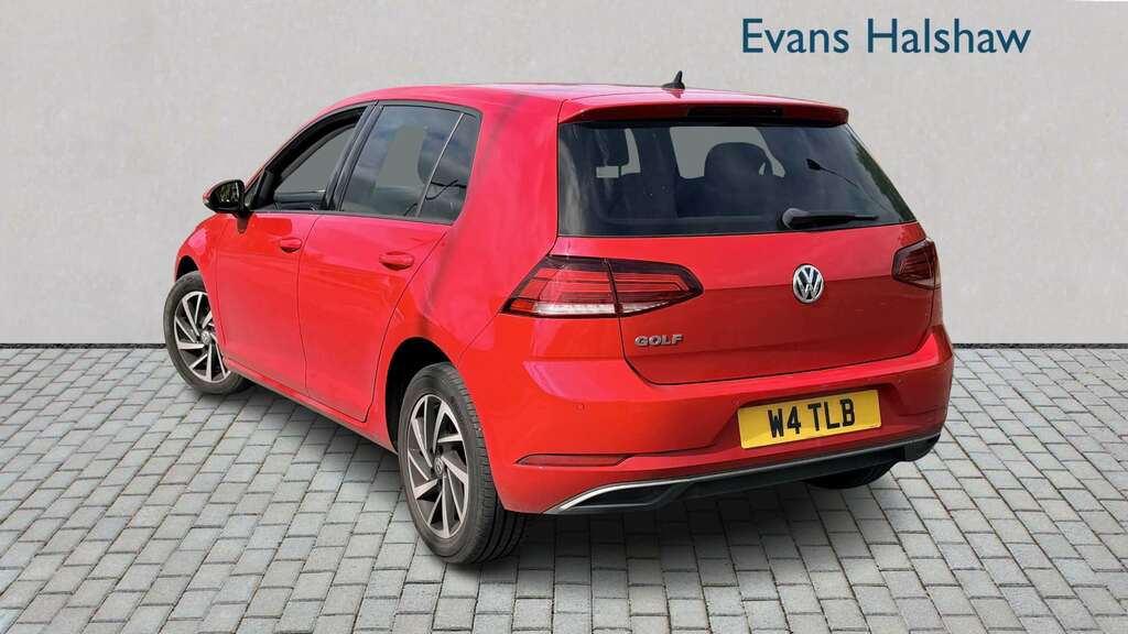 Volkswagen Golf 1.5 Tsi Evo 150 R-line White #4