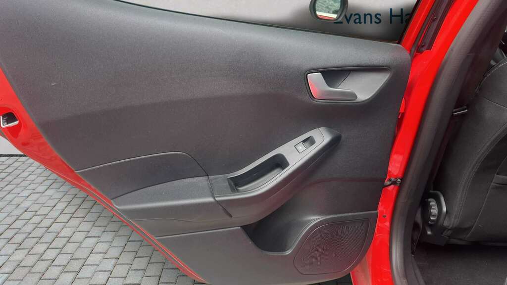 Ford Fiesta 1.1 Trend 2023 White #13