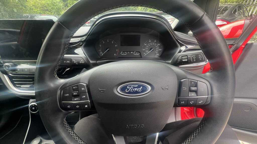Ford Fiesta 1.1 Trend 2023 White #18