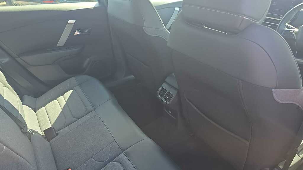 Citroen C4 1.5 Bluehdi 130 Shine Blue #14
