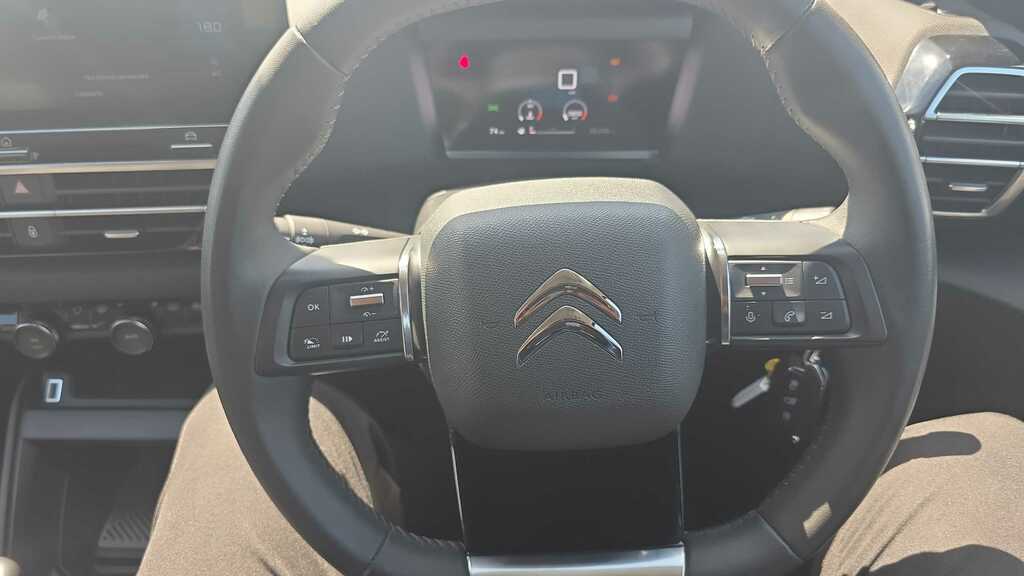 Citroen C4 1.5 Bluehdi 130 Shine Blue #9