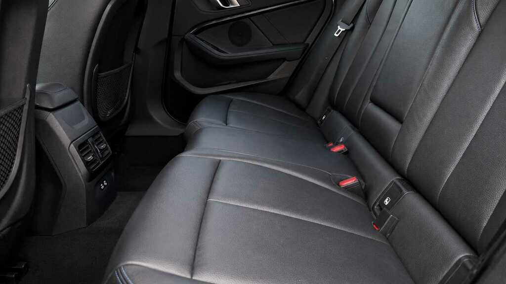 BMW 2 Series 218I M Sport Coupe White #10