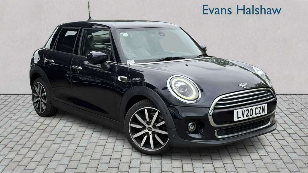 Mini Hatch 1.5 Cooper Exclusive II Comfortnav Pck Black