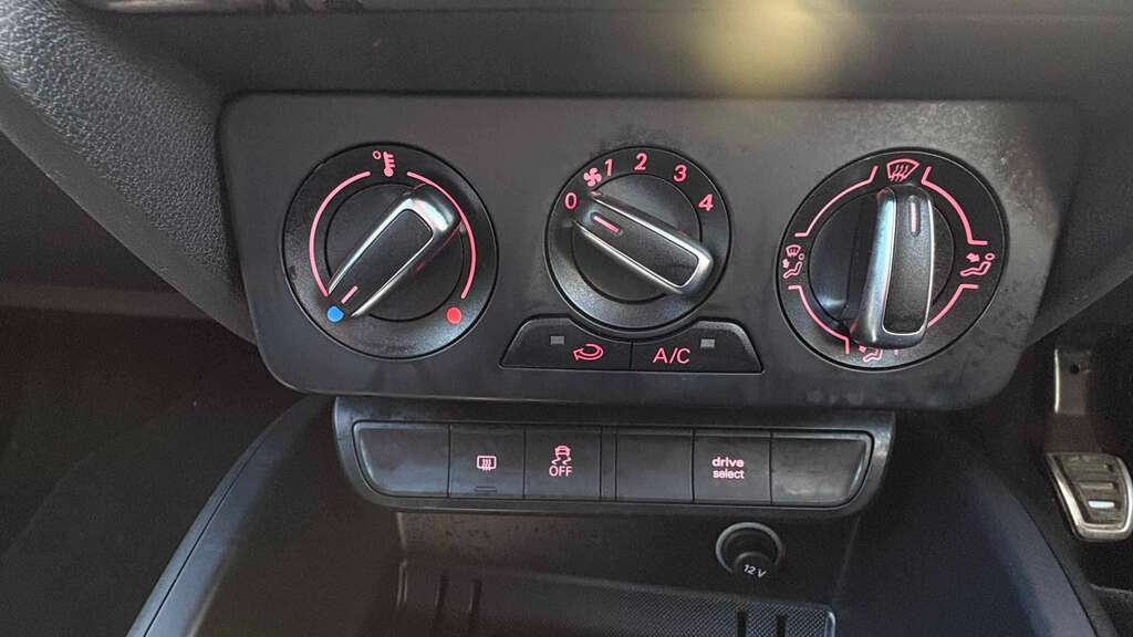 Audi A1 Sportback Sport 30 Tfsi 116 Ps 6-Speed Black #15