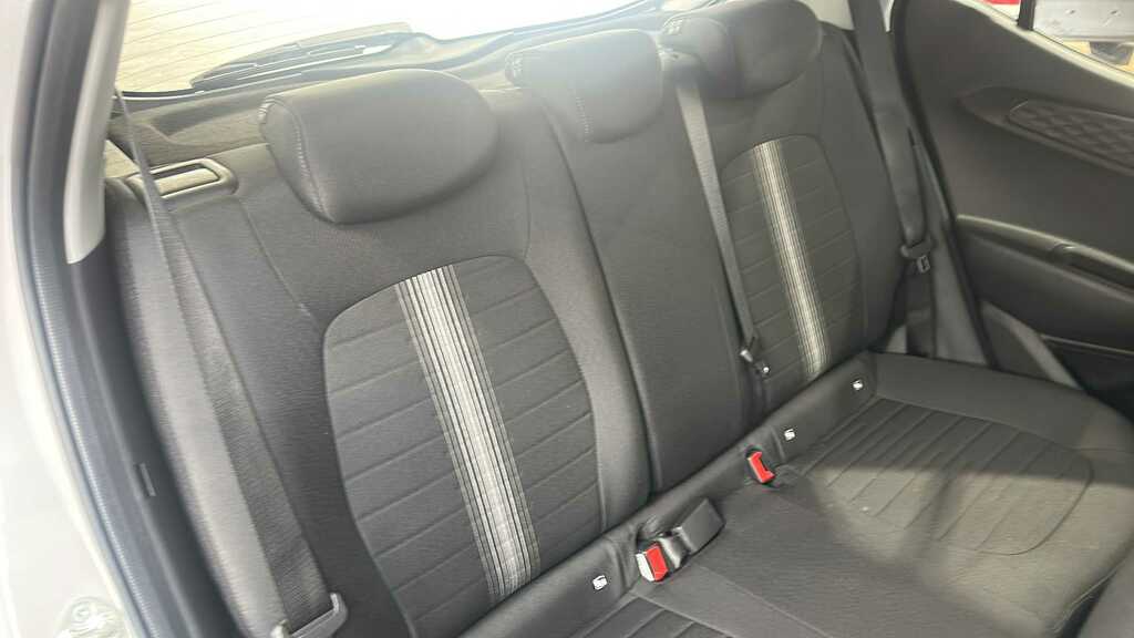 Hyundai I10 1.0 63 Advance Nav Red #12
