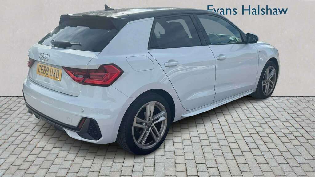 Audi A1 35 Tfsi S Line S Tronic 2019 CE69UXO White #4