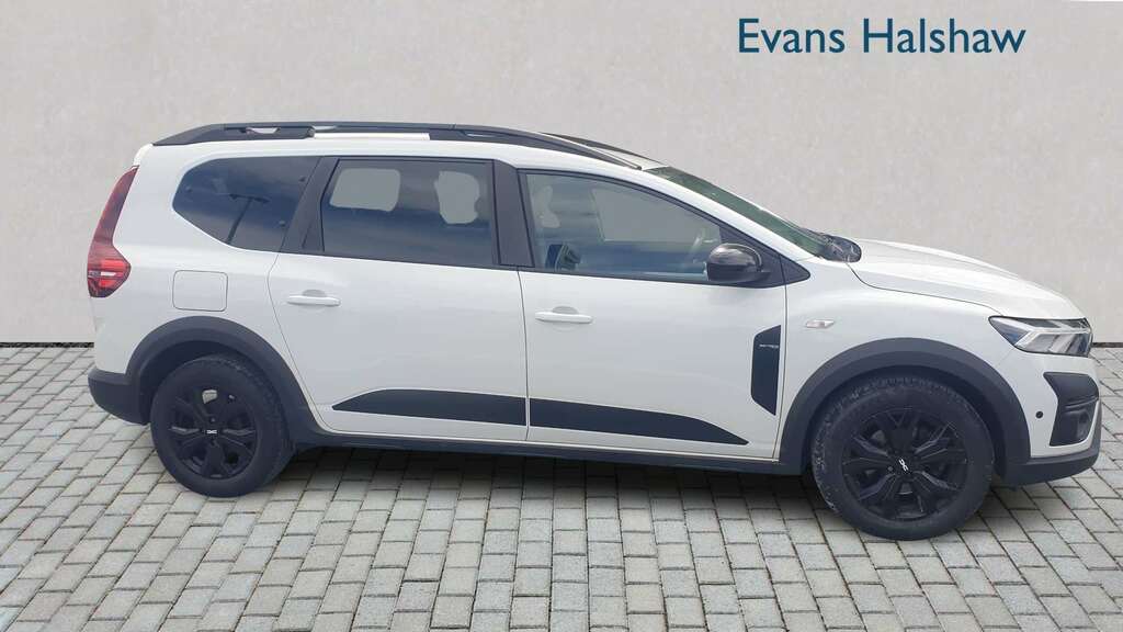 Dacia Jogger 1.6 Hybrid Extreme Se Mpv Hybrid E Black #13