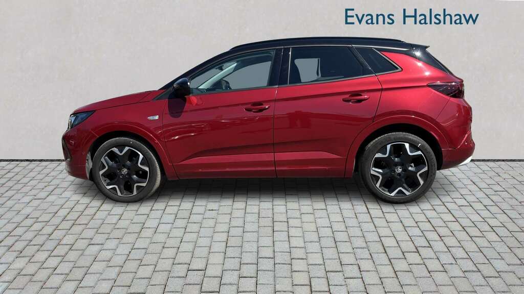 Vauxhall Grandland 1.2 Turbo Ultimate 2023 Red #3