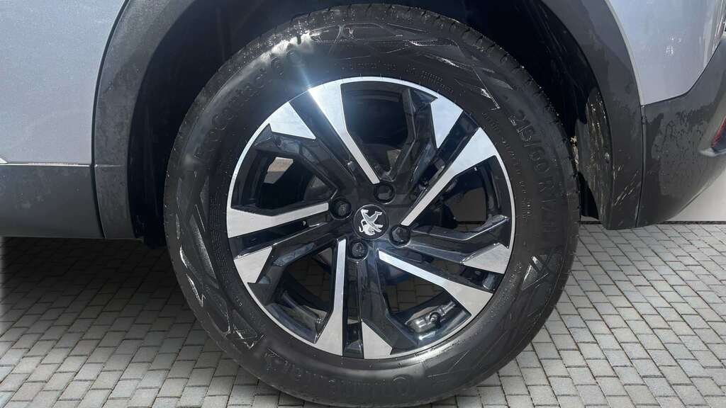 Peugeot 2008 Gt Black #6