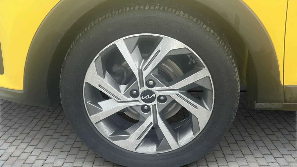 Kia Stonic 1.0T Gdi 48V Gt-line Dct White #7