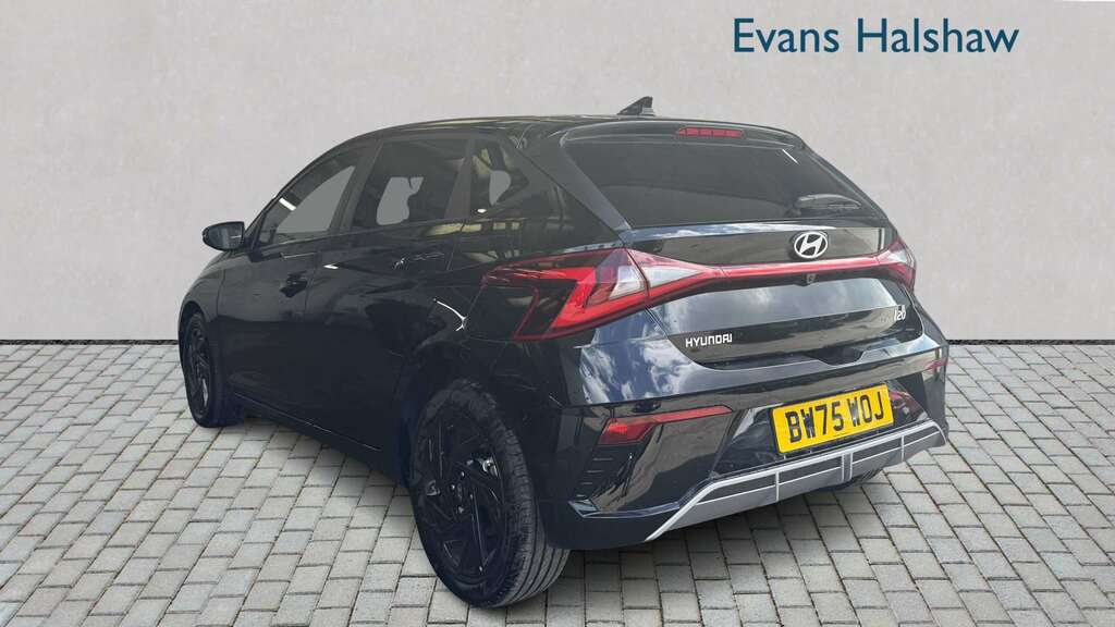 Hyundai I20 1.0T Gdi 90 Black Line Dct 2026 Black #5