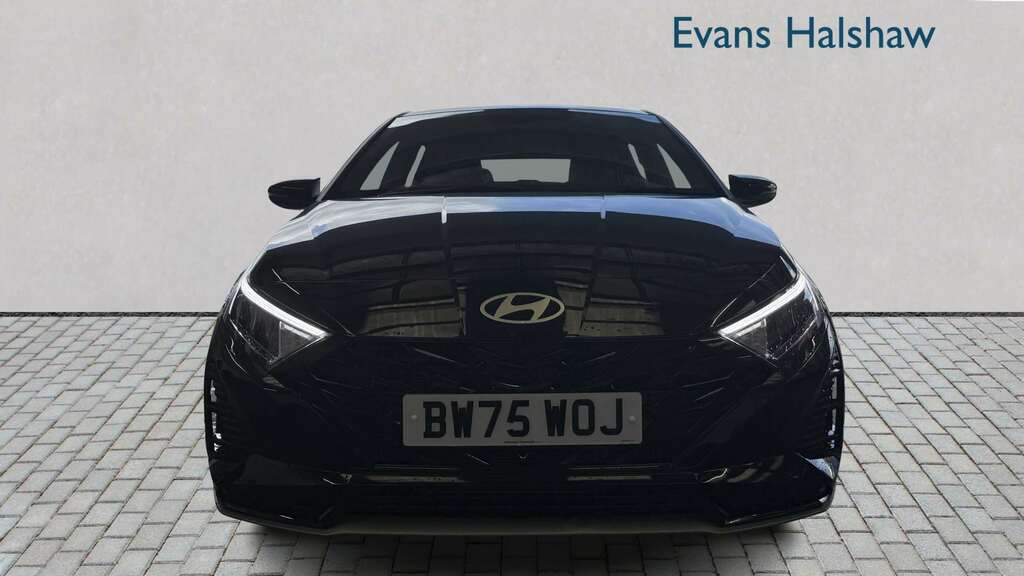 Hyundai I20 1.0T Gdi 90 Black Line Dct 2026 Black #2