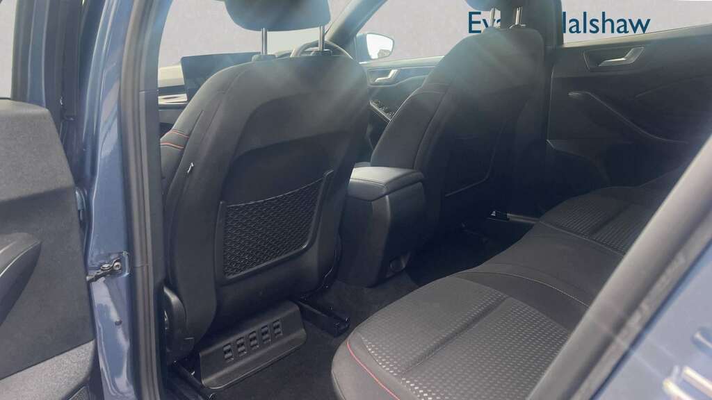 Ford Focus 1.0 Ecoboost Hybrid Mhev 155 St-line Black #15