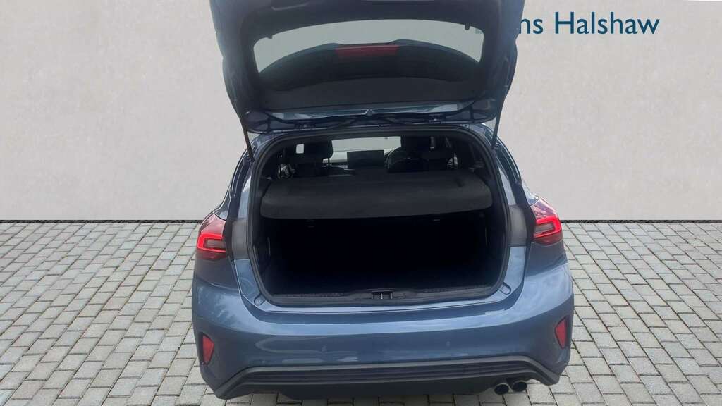 Ford Focus 1.0 Ecoboost Hybrid Mhev 155 St-line Black #4