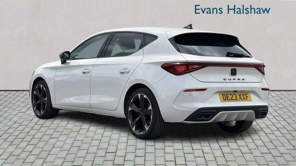 Cupra Leon 1.5 Tsi V1 2023 White #2
