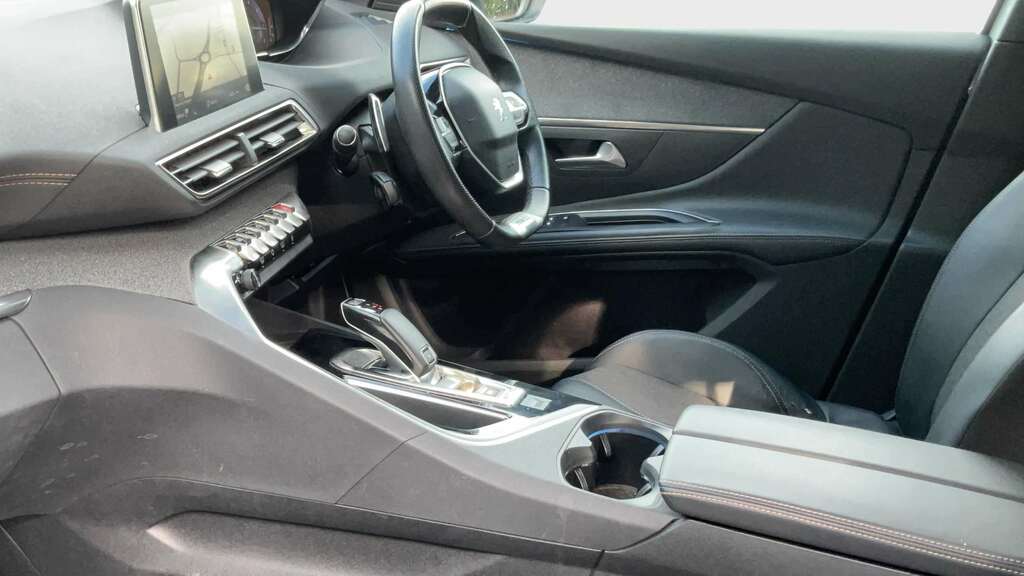 Peugeot 5008 Gt Line Black #9