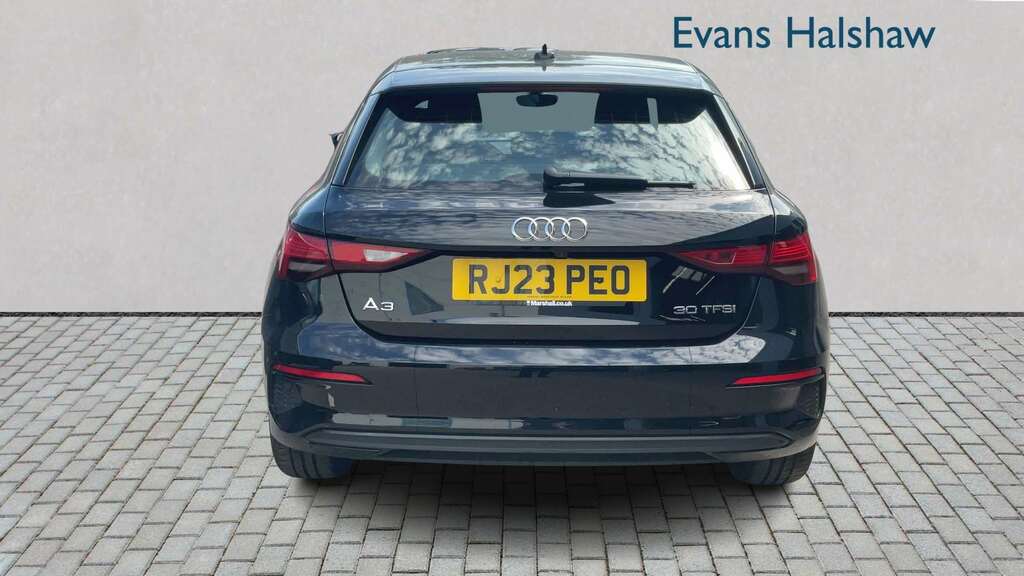 Audi A3 30 Tfsi Technik S Tronic 2023 RJ23PEO Black #5