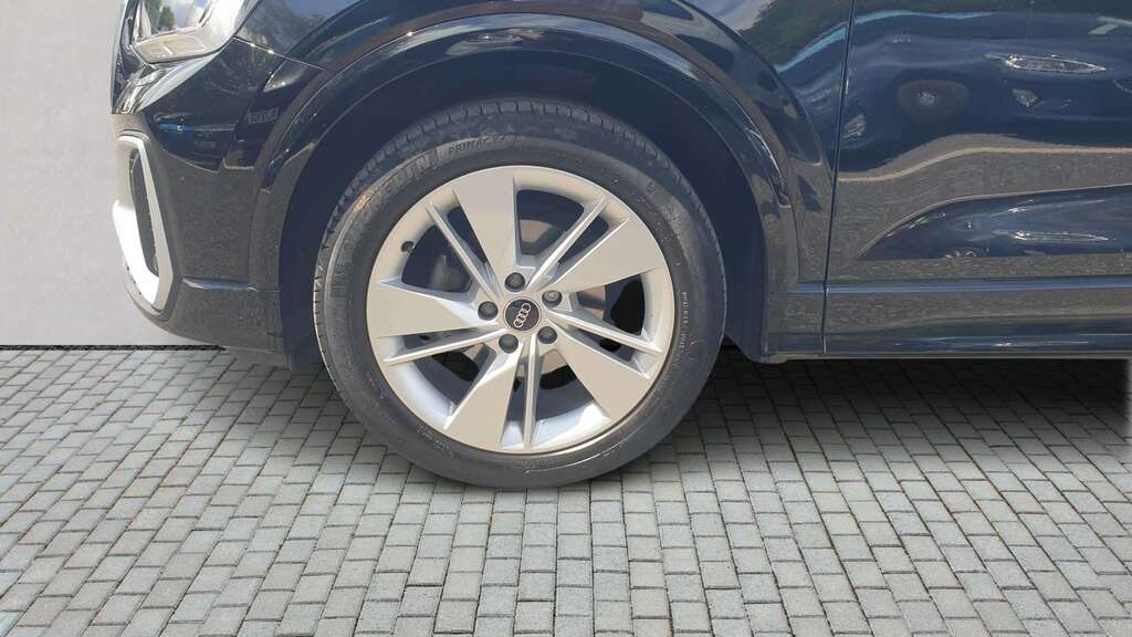 Audi Q2 35 Tfsi S Line 2023 Black #4