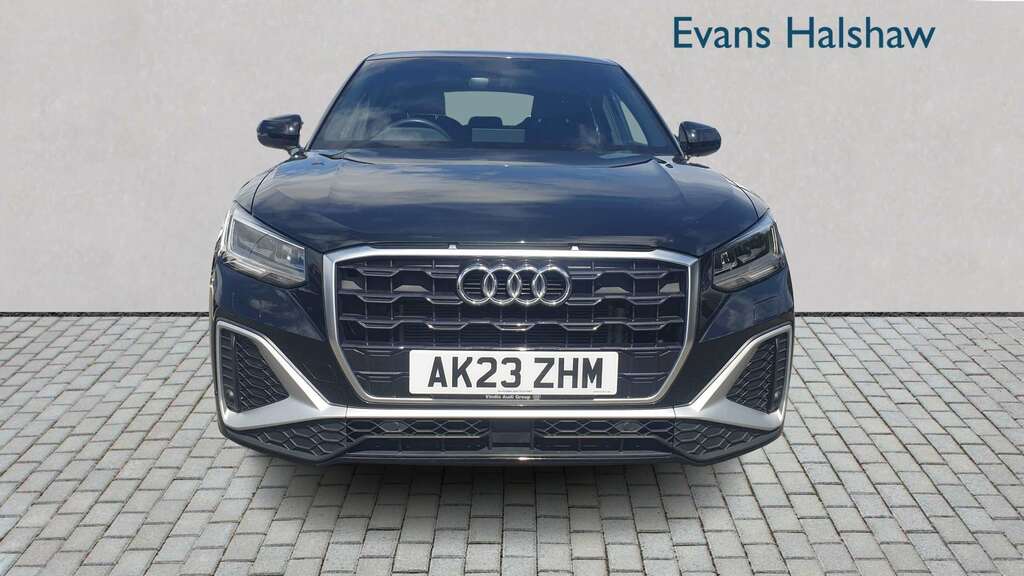 Audi Q2 35 Tfsi S Line 2023 Black #2
