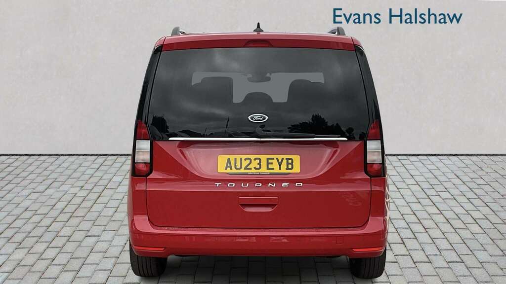 Ford Tourneo Connect 2.0 Ecoblue Titanium 2023 Red #5