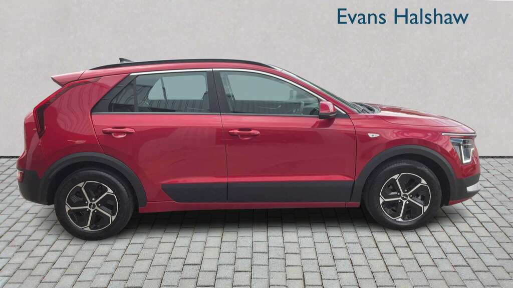 Kia Niro 1.6 Gdi Hybrid 2 Dct 2023 Red #3