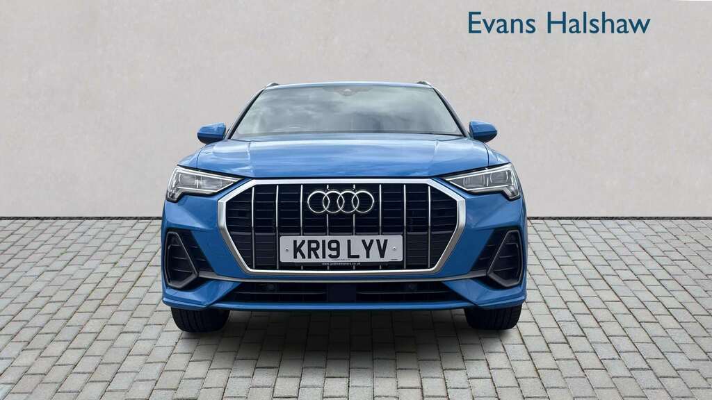 Audi Q3 Q3 S Line Vorsprung 35 Tfsi S-a Black #4