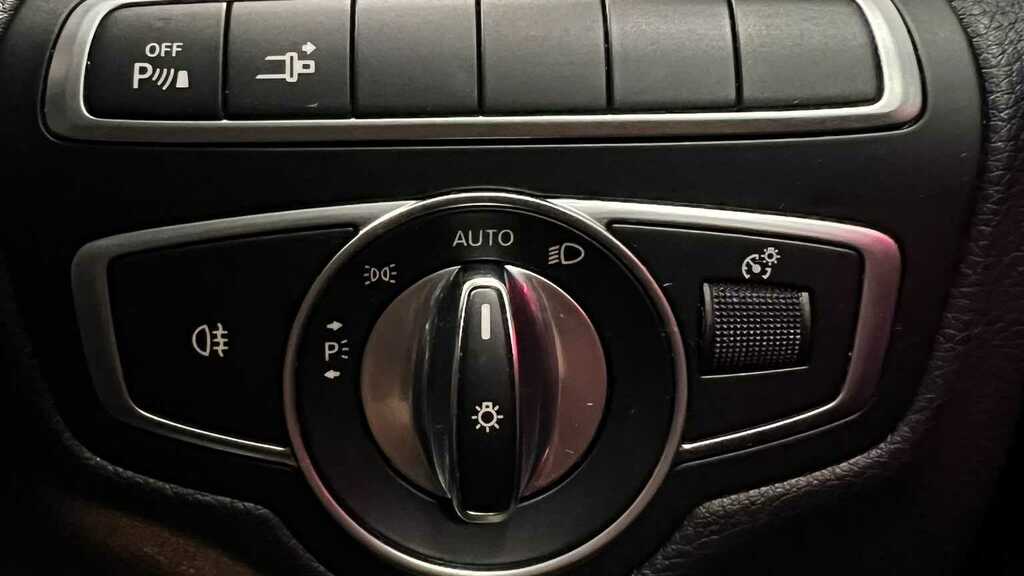 Mercedes-Benz C Class C 200 Amg Line Premium Blue #12