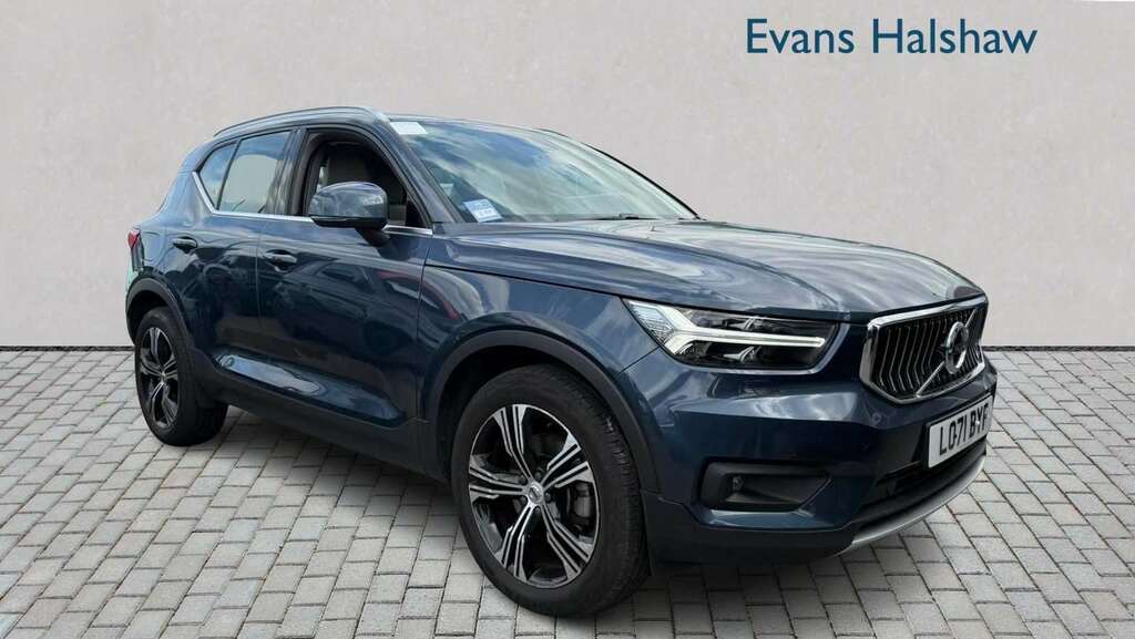 Volvo XC40 2.0 B4p Inscription Pro 7 Speed 2022 Blue