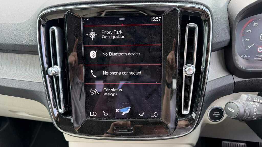 Volvo XC40 Plus, B3 Mild Hybrid, Dark Satnav, Dab, Bl Blue #19